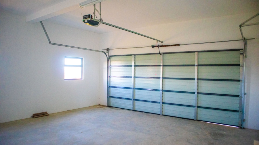 4 Bedroom Property for Sale in Kidds Beach Eastern Cape